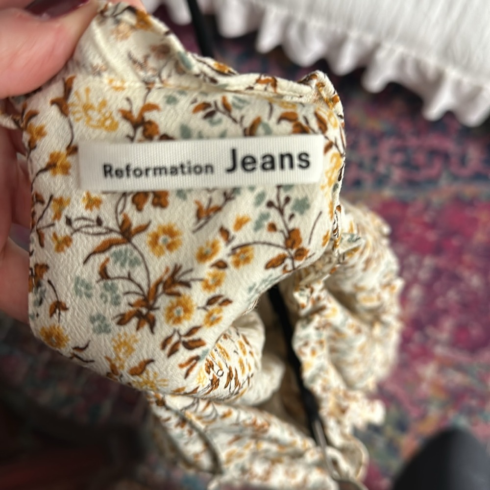 Reformation Top - Picture 2 of 3